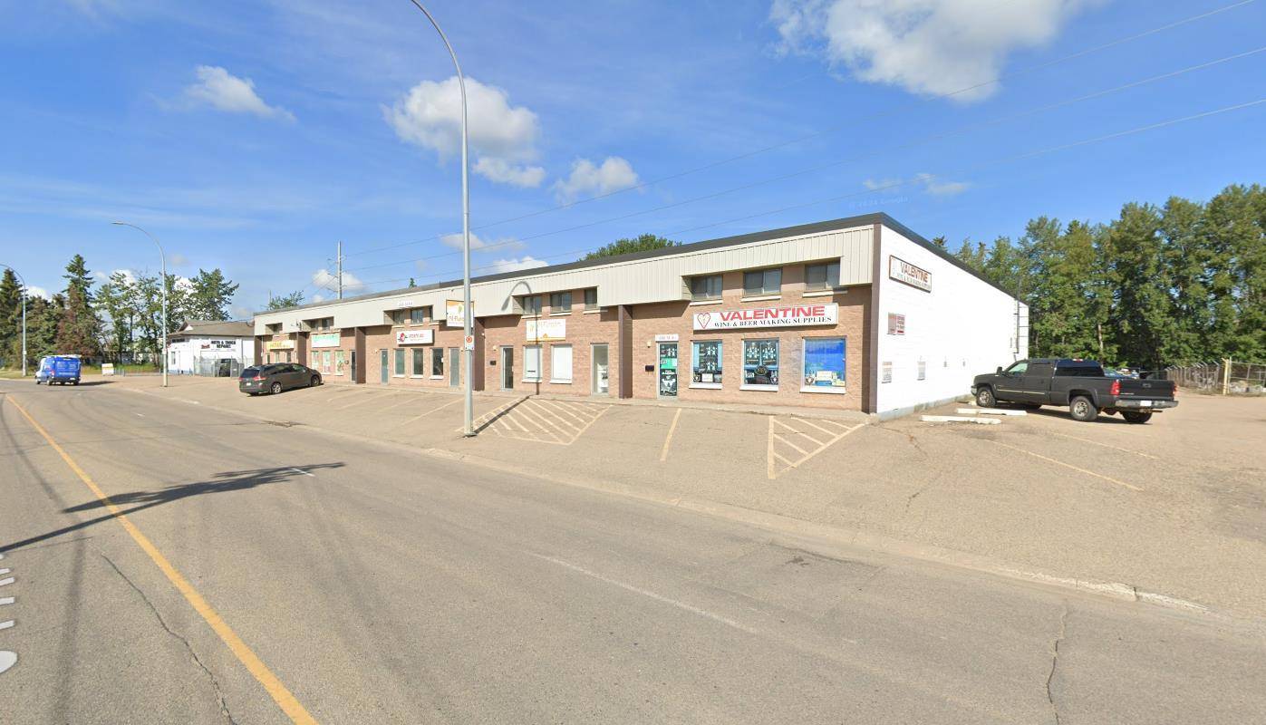 Red Deer, AB T4N 5K8,4940 54 AVE #3