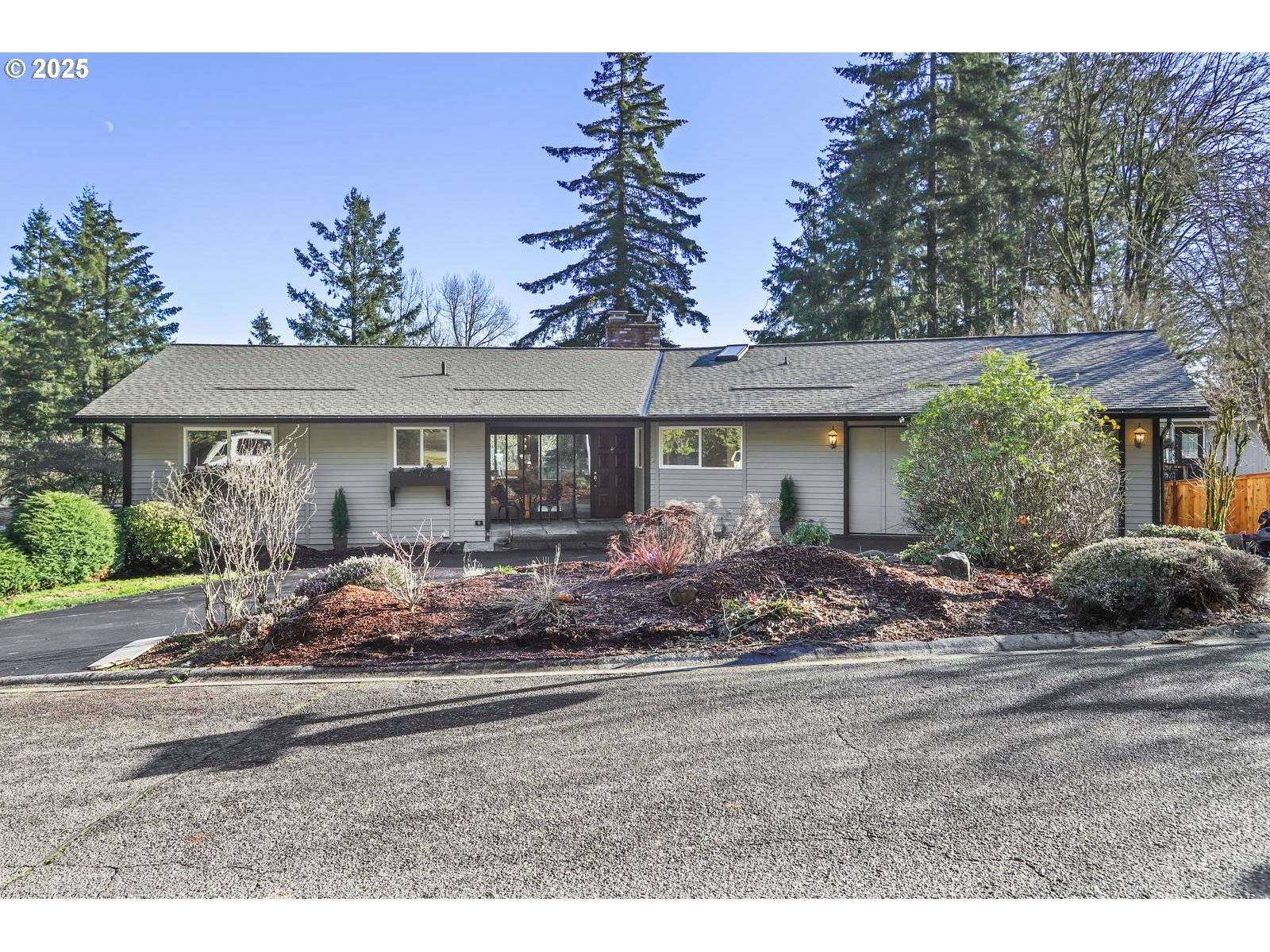 Lake Oswego, OR 97035,6 FALSTAFF ST