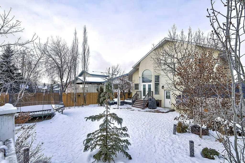 Red Deer, AB T4R 2K7,111 Anquetel ST