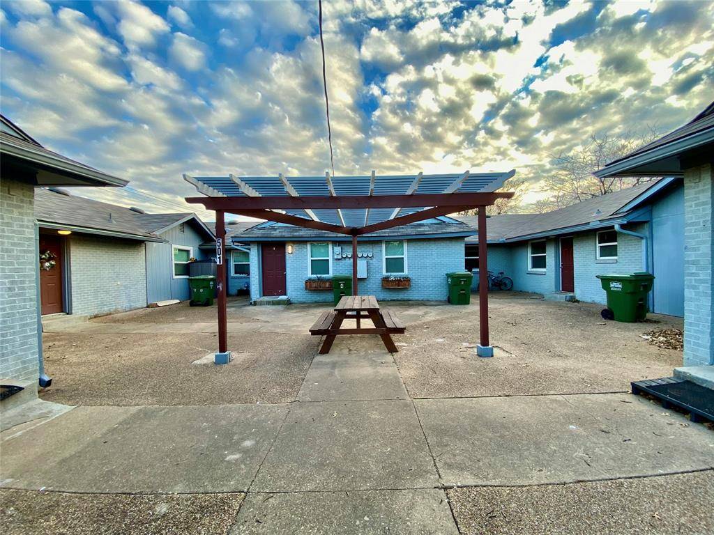 Mineral Wells, TX 76067,501 NW 6th Street #7