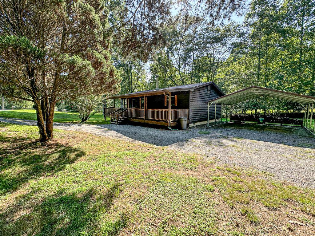 Murphy, NC 28906,547 Winding Creek Road