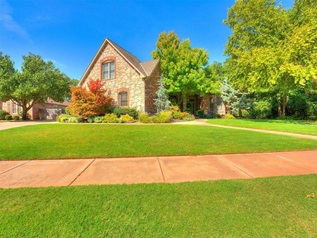 Edmond, OK 73003,3905 Hunters Creek Road