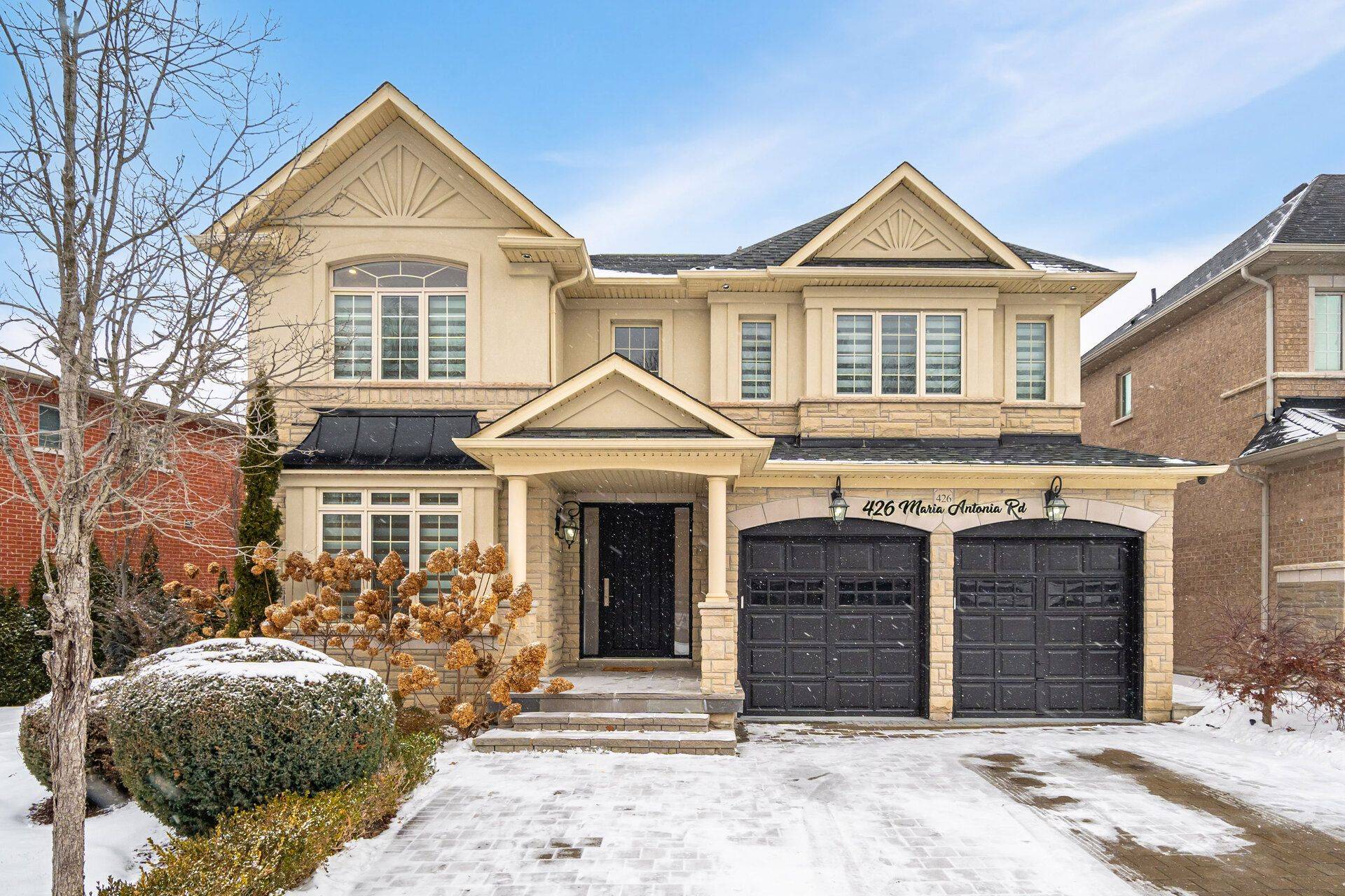 Vaughan, ON L4H 0X5,426 Maria Antonia RD