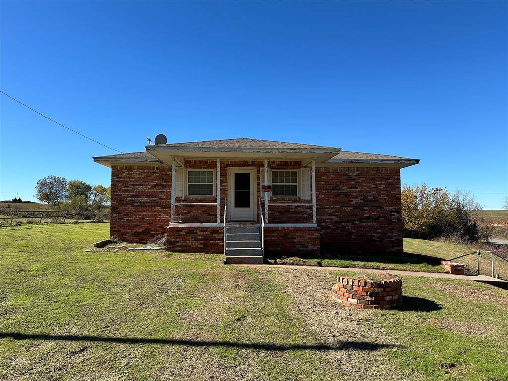 Lindsay, OK 73052,15224 E County Road 1540 Road