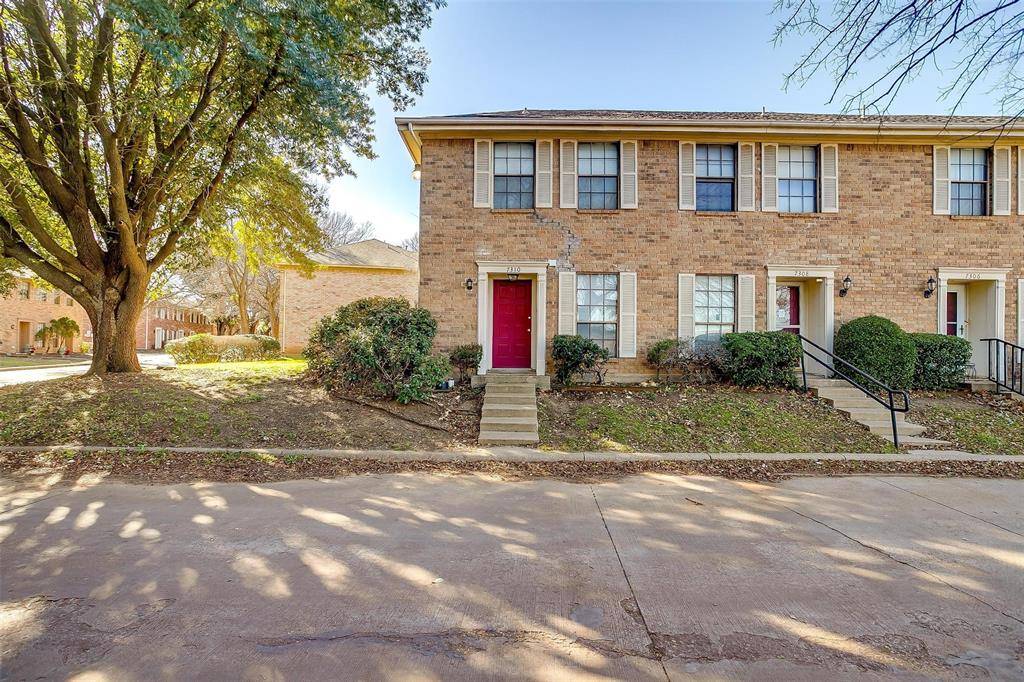 Fort Worth, TX 76133,7310 Kingswood Circle