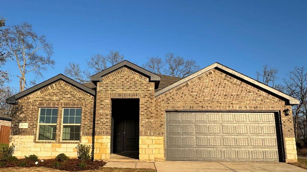 Chandler, TX 75758,1002 River Oaks Lane