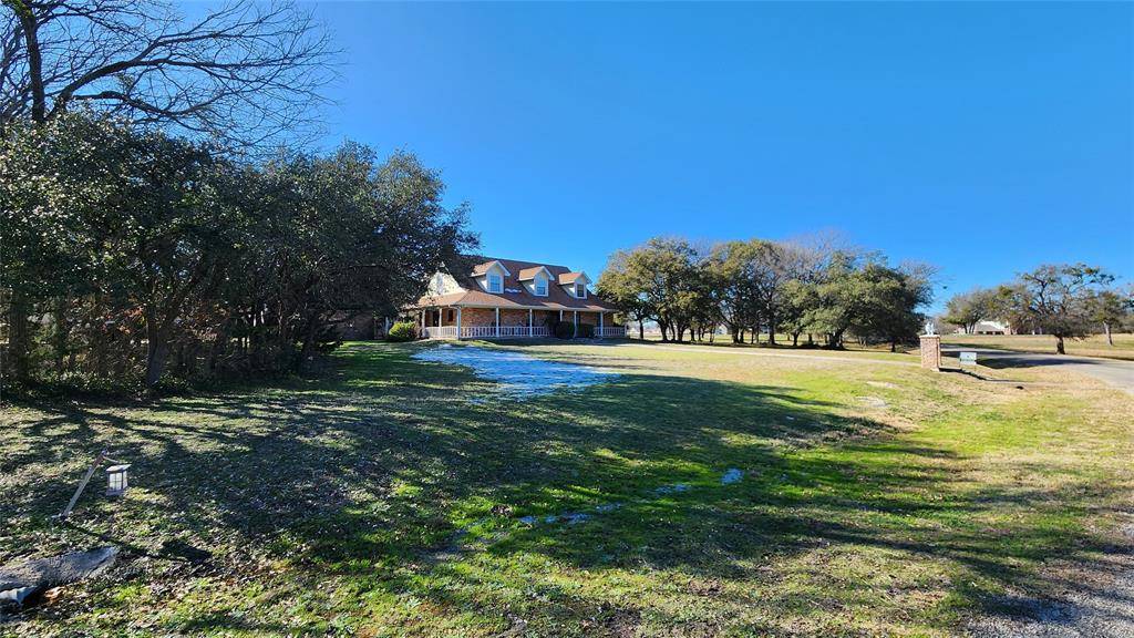 Weatherford, TX 76087,104 Clear Lake Court