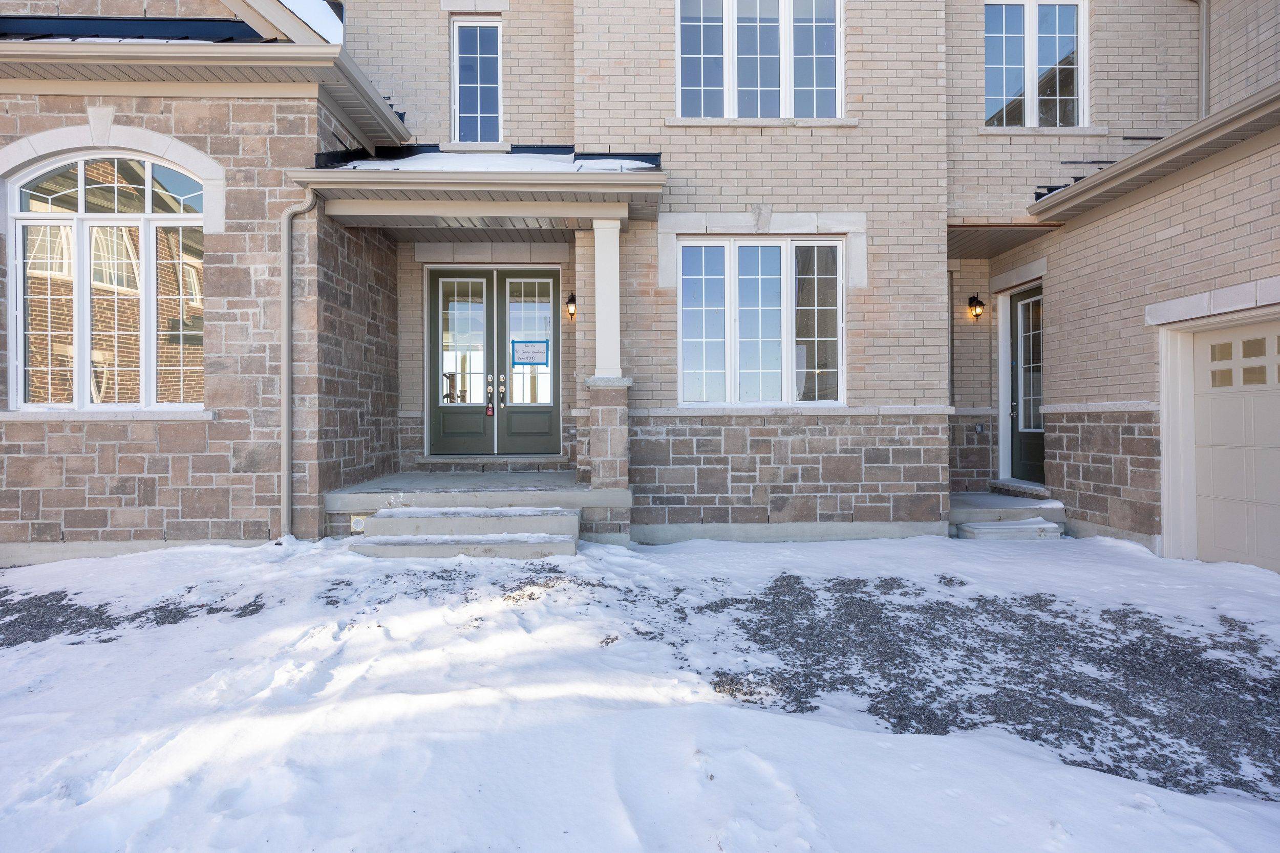 Peterborough, ON K9J 6Y3,96 Golden Meadows DR