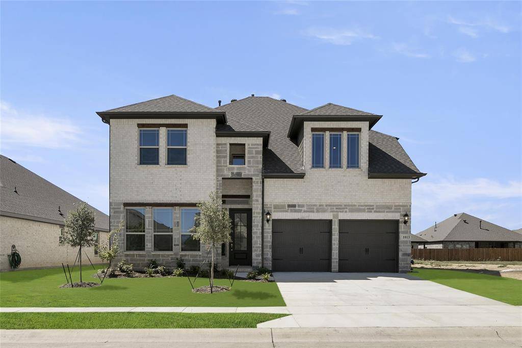 Justin, TX 76247,1013 Moss Grove Trail