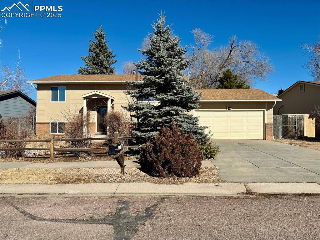 Colorado Springs, CO 80907,1172 Stanton ST