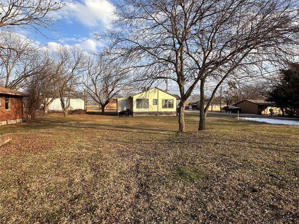 Anna, TX 75409,1206 N Powell Parkway