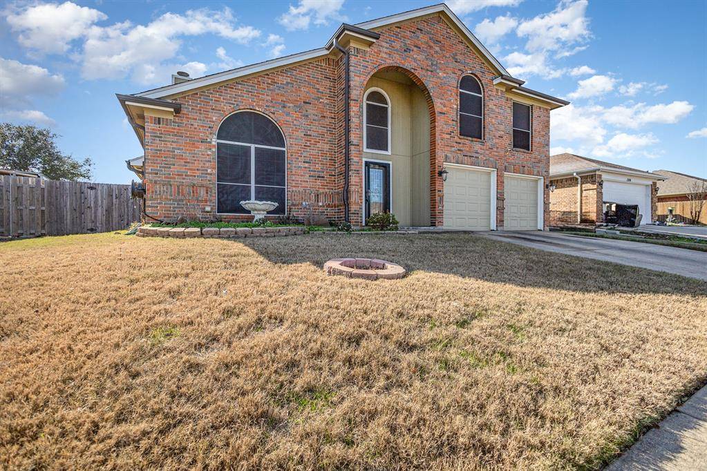 Arlington, TX 76014,1308 Green Hill Drive