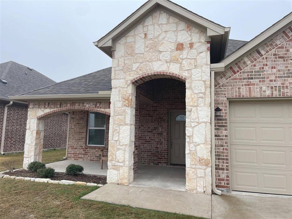 Greenville, TX 75402,902 Greyson Lane