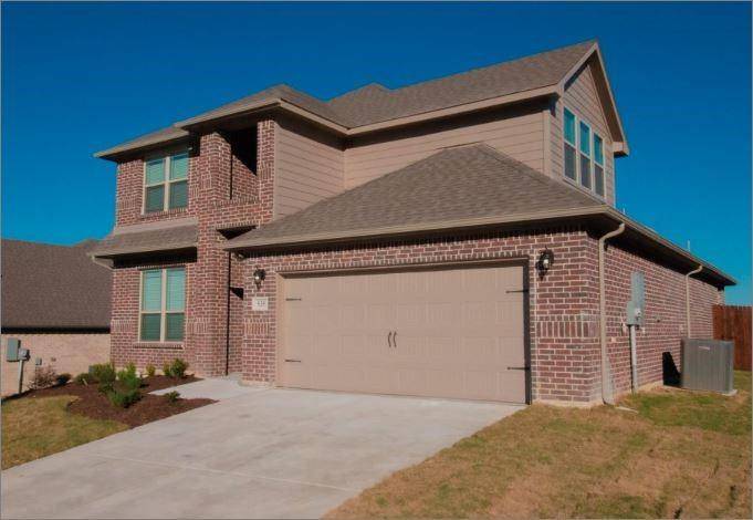 Justin, TX 76247,535 Hilllcrest Circle