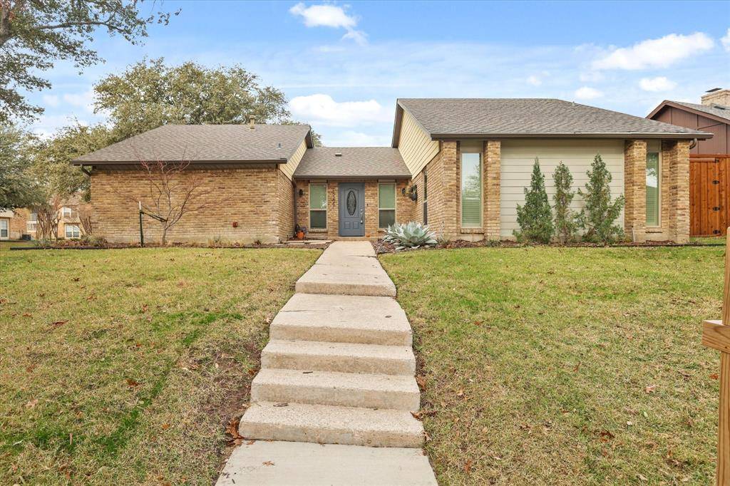 Dallas, TX 75248,15305 Trails End