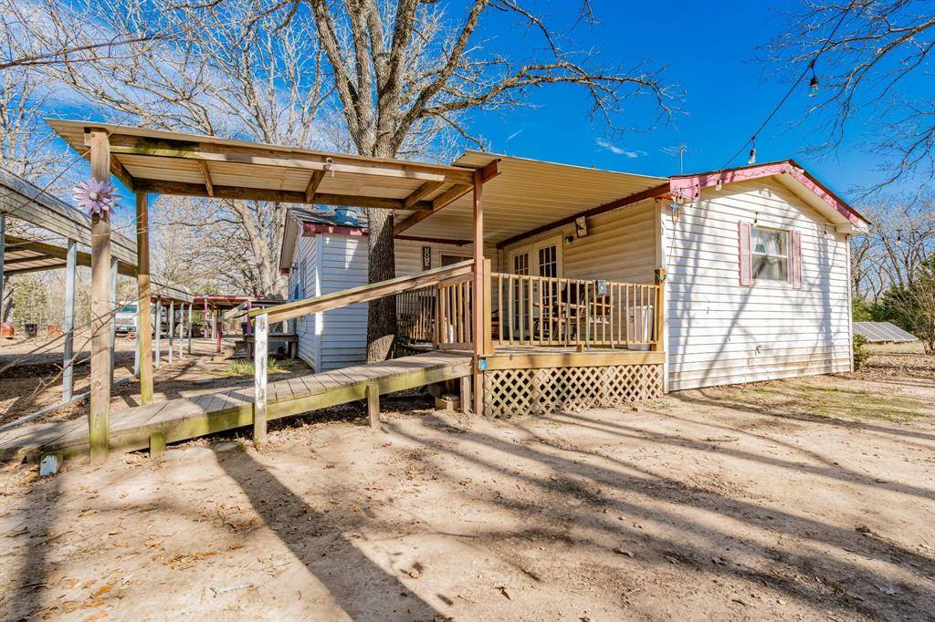 Kemp, TX 75143,31724 Cane Drive