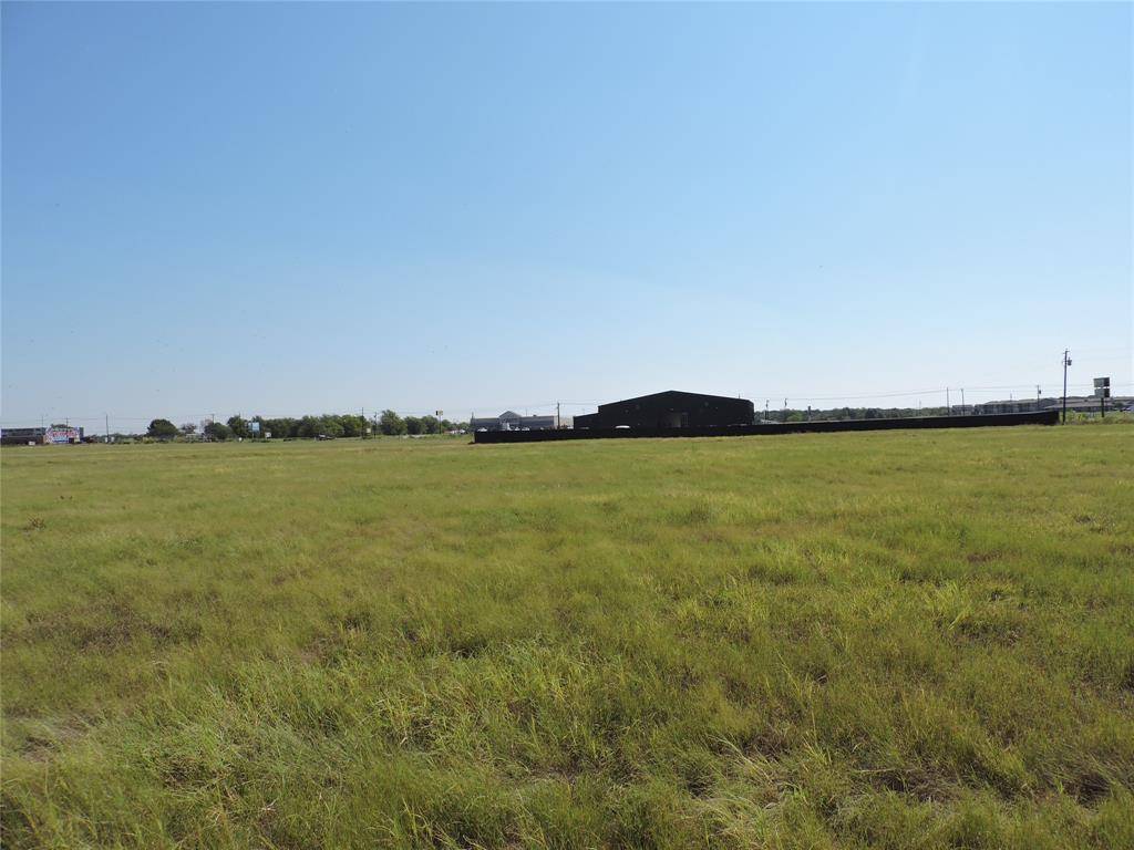 Mabank, TX 75147,06 Lawson Ave