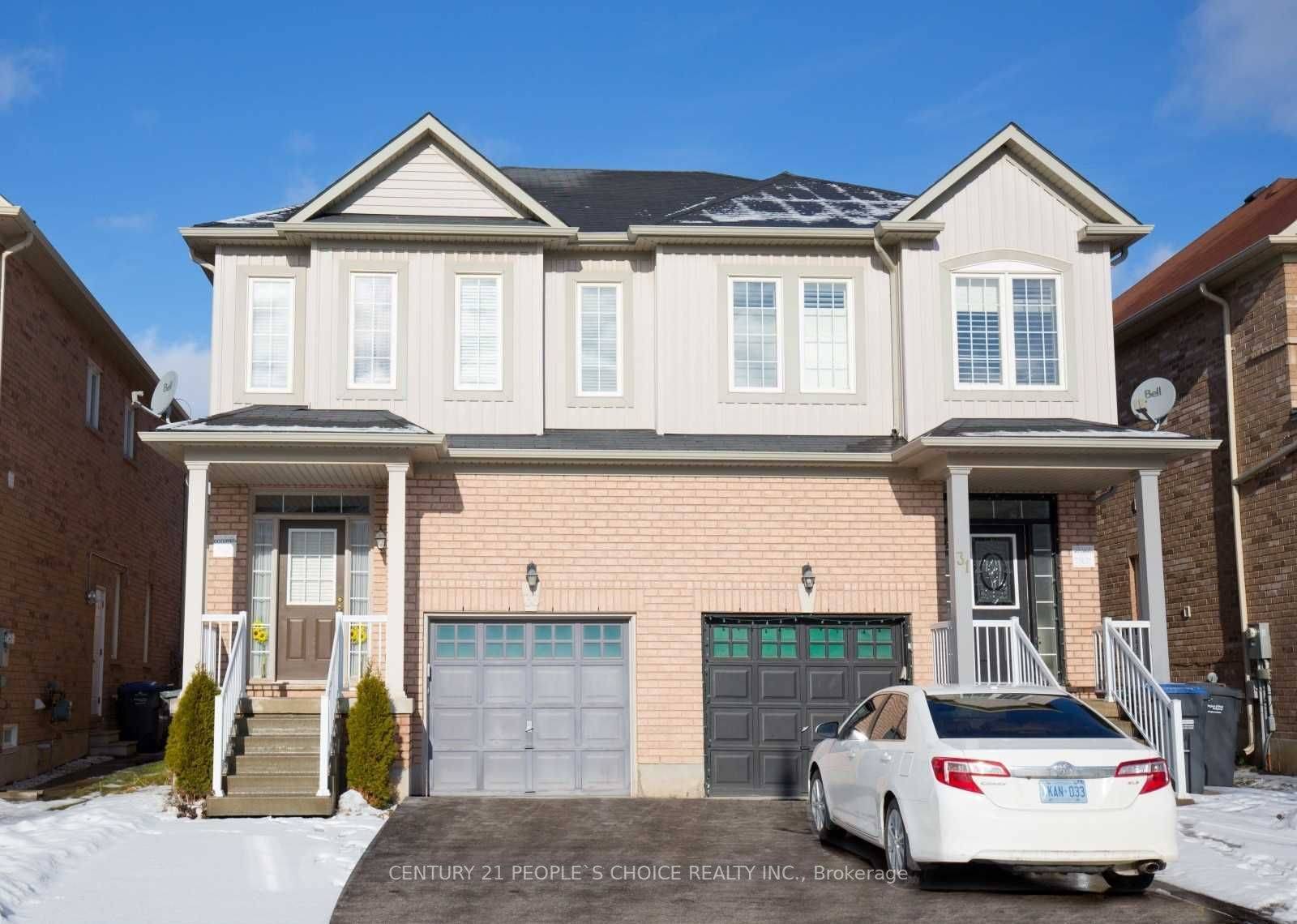 Brampton, ON L6X 0Y5,33 French Park CIR #Upper