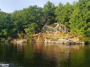 Gravenhurst, ON P0C 1M0,1029 Sunset BLVD