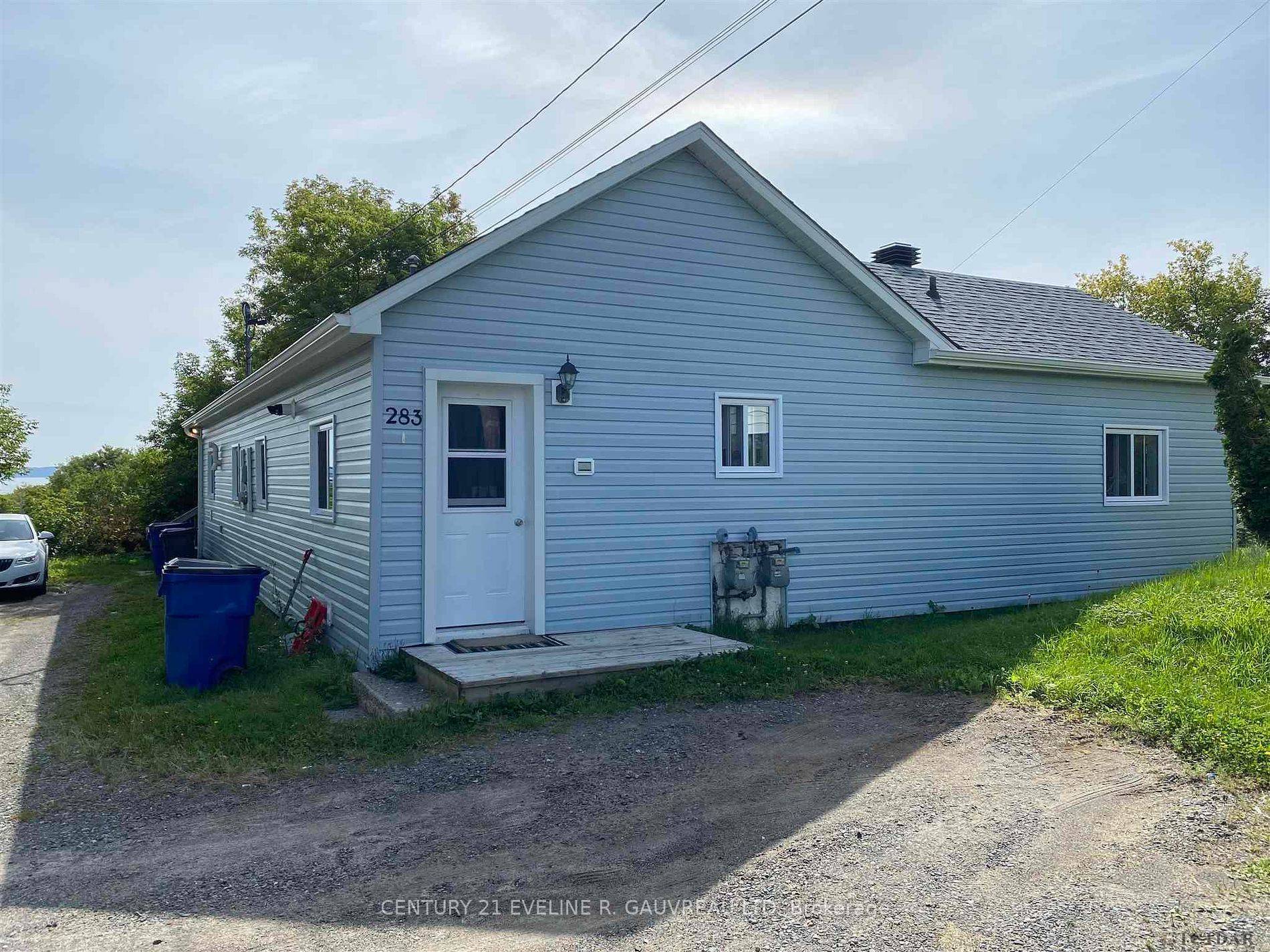 Timiskaming, ON P0J 1K0,283 MERIDIAN AVE #2