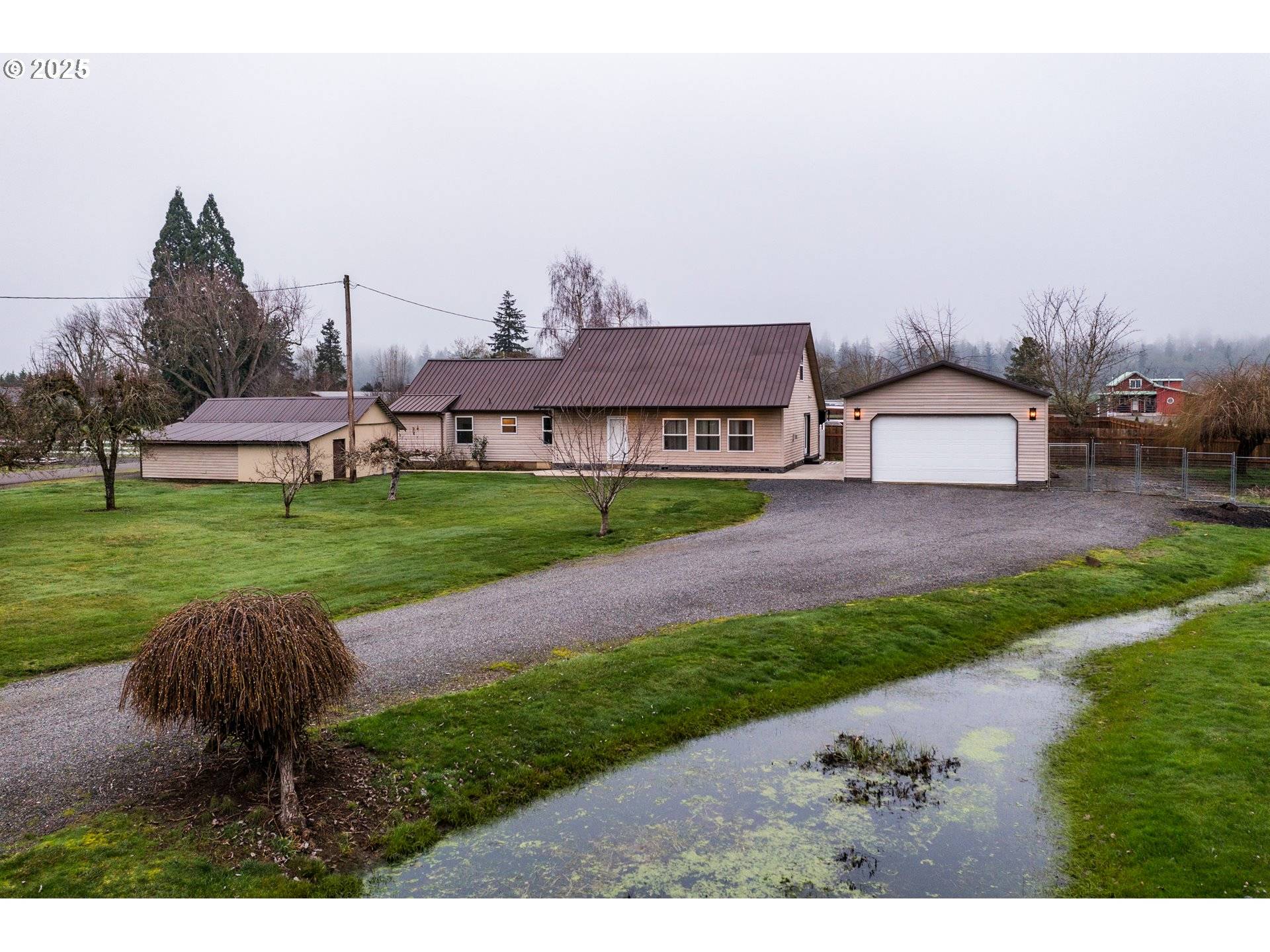 Scio, OR 97374,38727 GARDEN DR