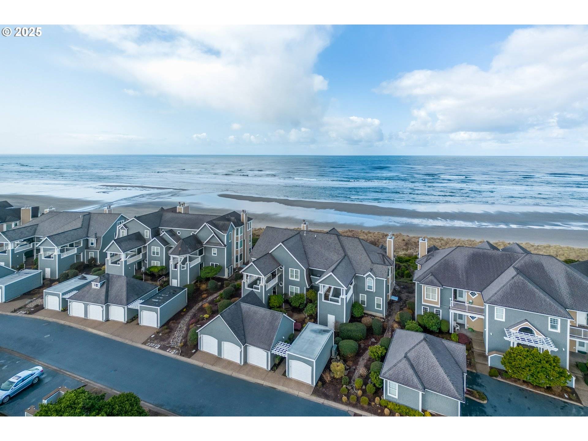 South Beach, OR 97366,5956 SW CUPOLA DR