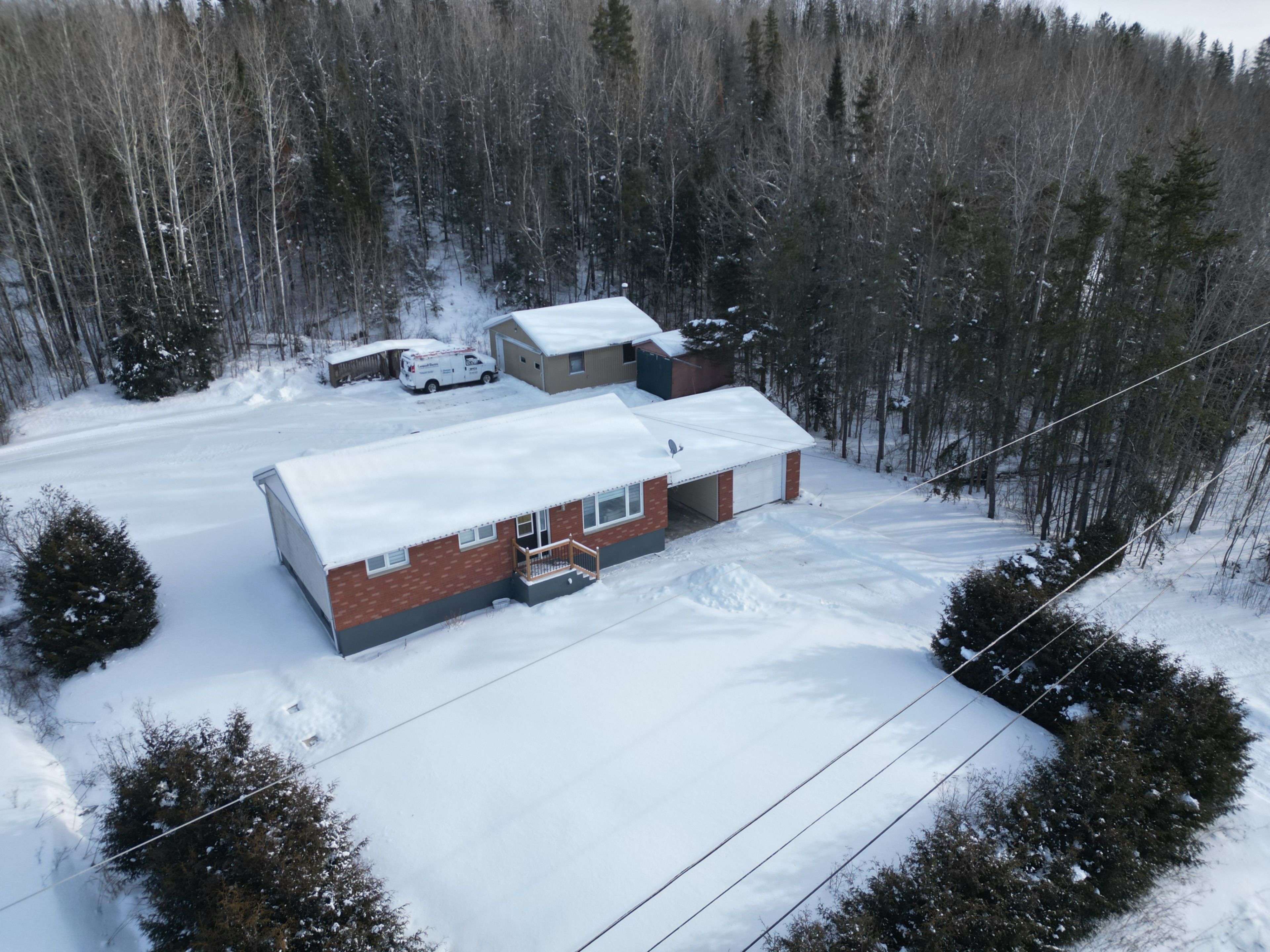 Timiskaming, ON P0J 1P0,742093 Dawson Point RD