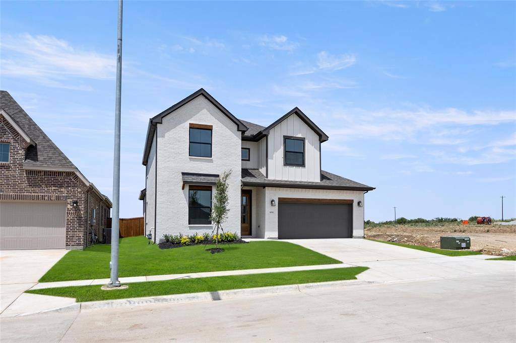 Fort Worth, TX 76247,16941 Leatherflower Boulevard