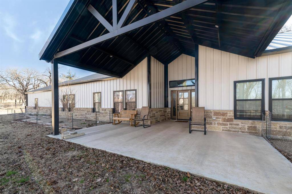 Alvord, TX 76225,135 Banjo Court