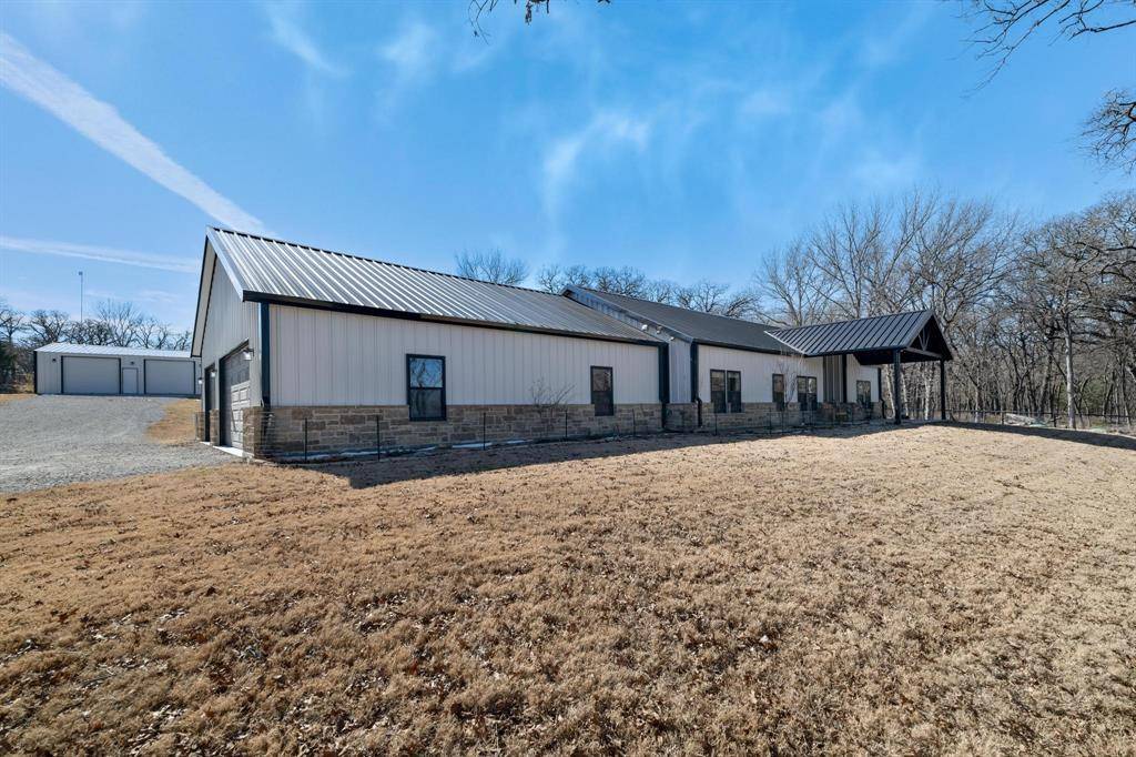 Alvord, TX 76225,135 Banjo Court