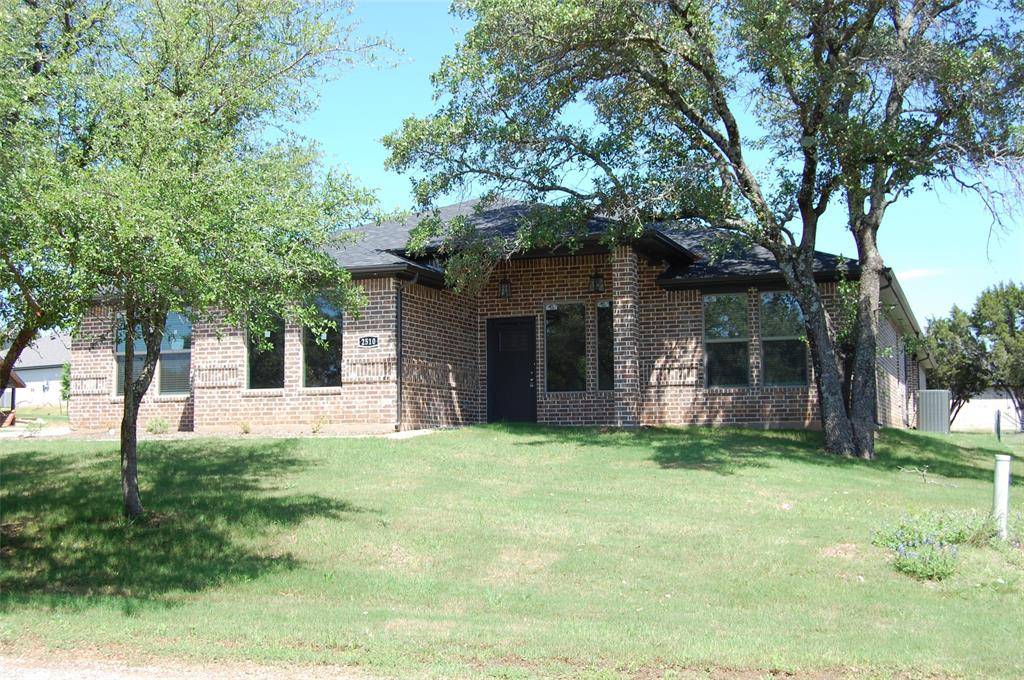 Granbury, TX 76048,2510 Lakeridge Drive