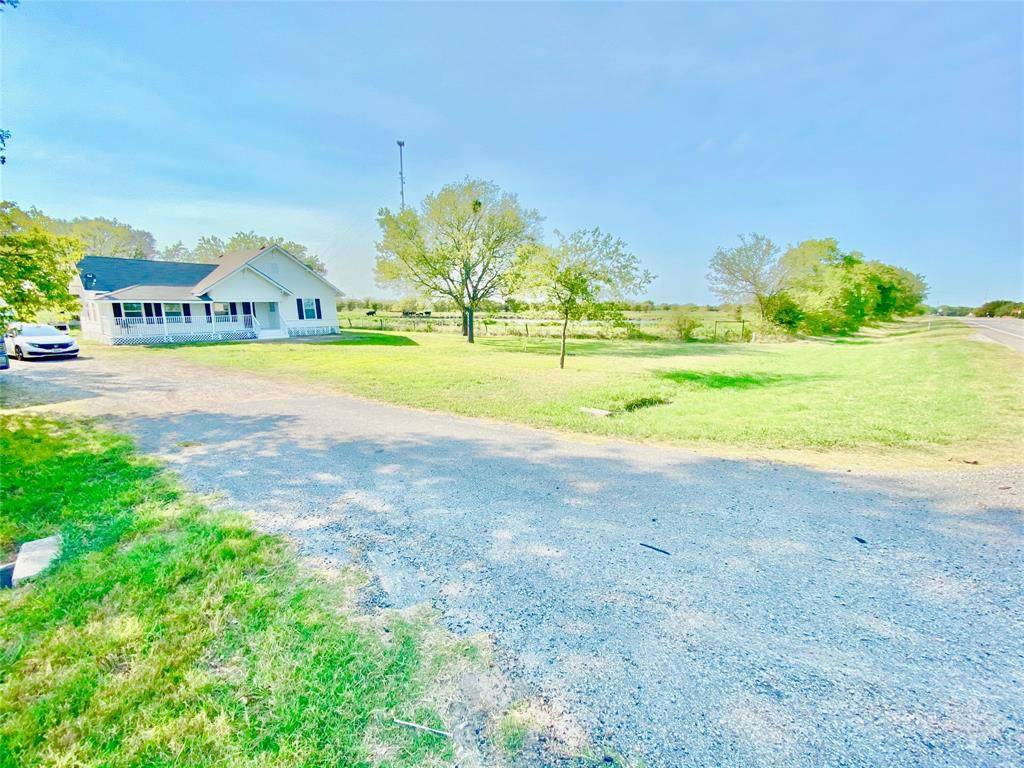 Bonham, TX 75418,1338 S State Highway 121