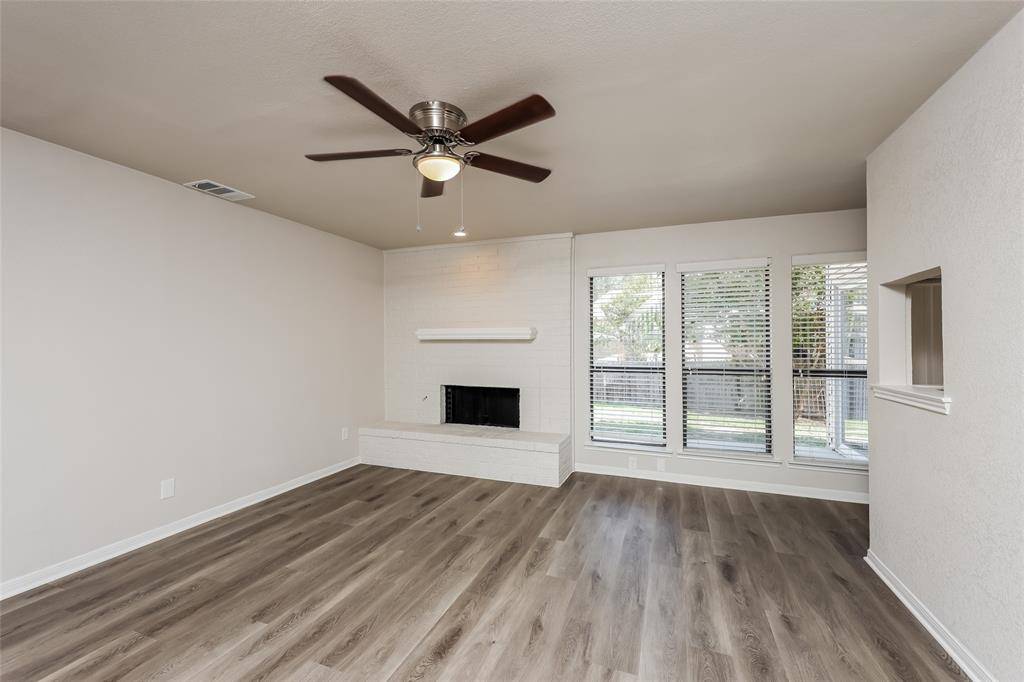 Mesquite, TX 75150,617 Via Miramonte