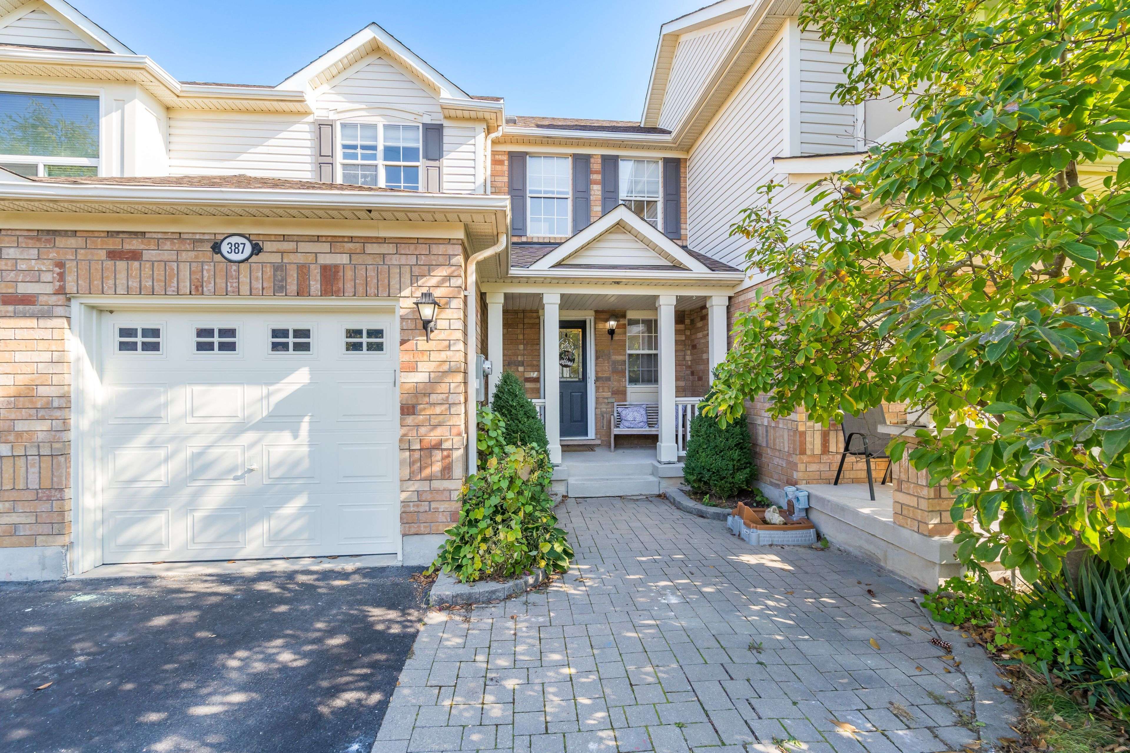 Milton, ON L9T 5L1,387 BAVERSTOCK CRES