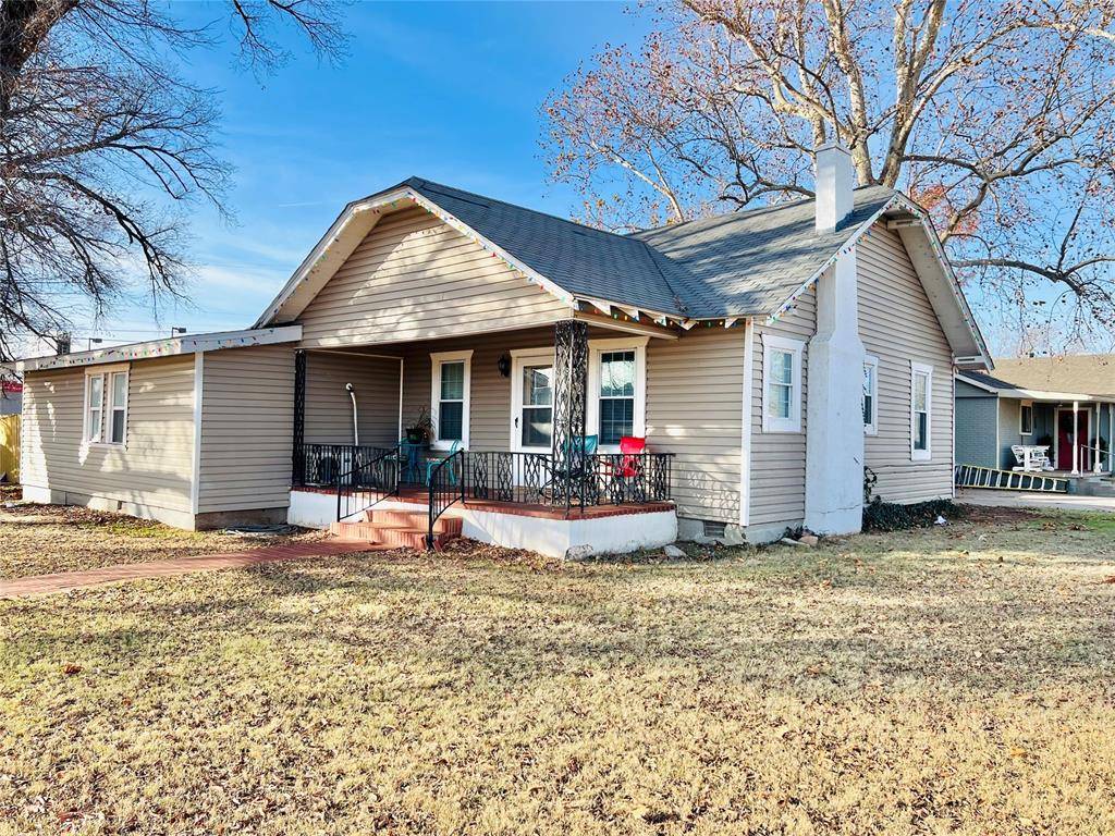 Elk City, OK 73644,223 N Randall Avenue