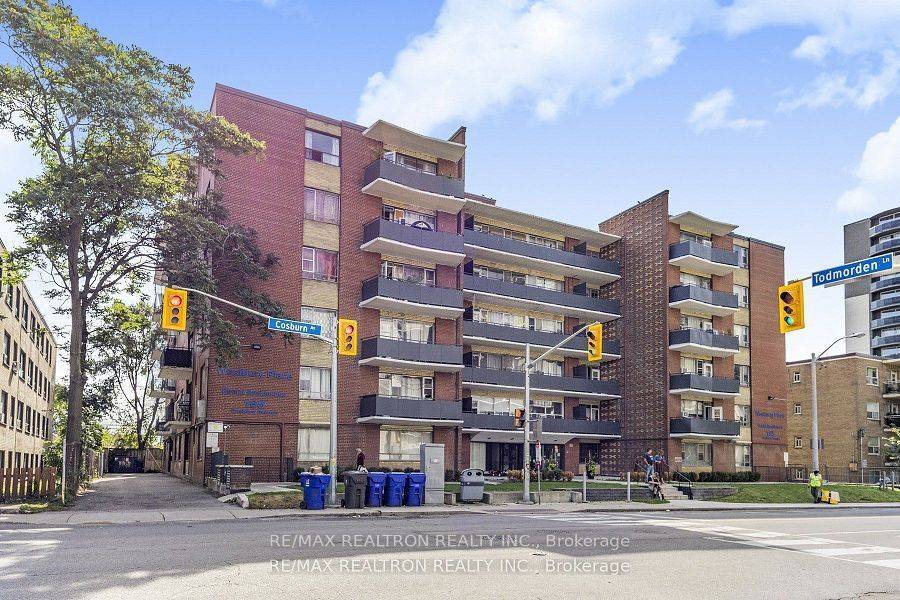 Toronto E03, ON M4J 2L3,165 Cosburn AVE #307