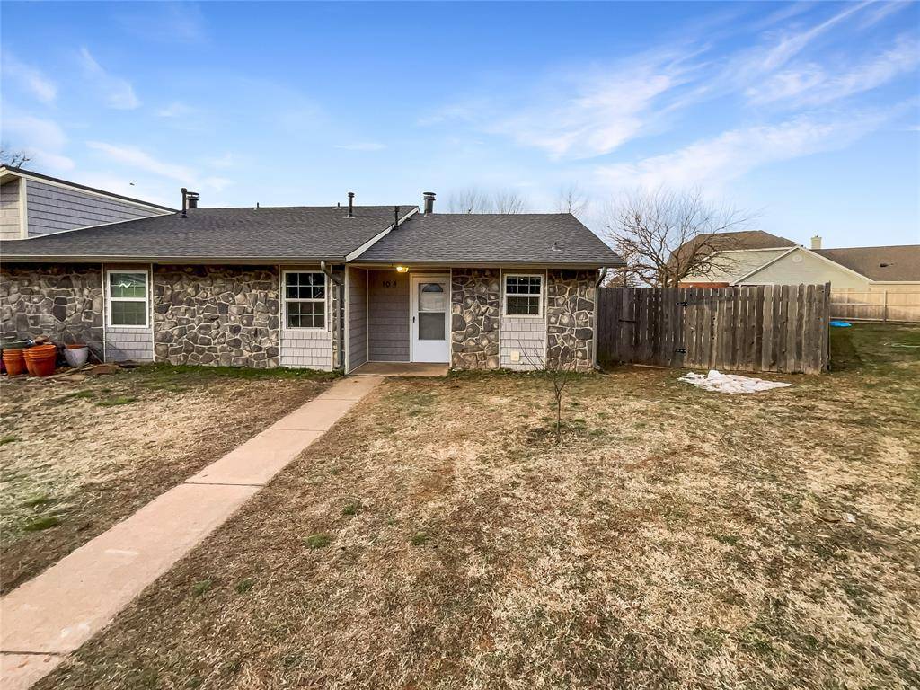 Norman, OK 73071,104 Vinita Drive