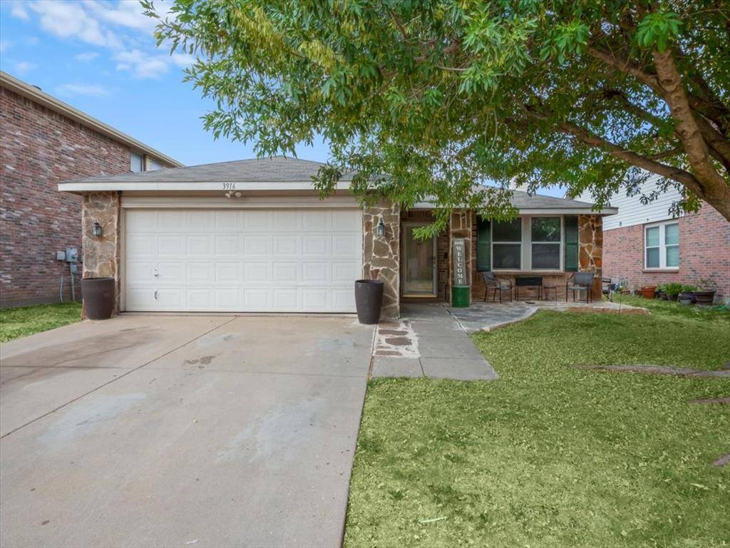 Fort Worth, TX 76123,3916 Irish Setter Drive