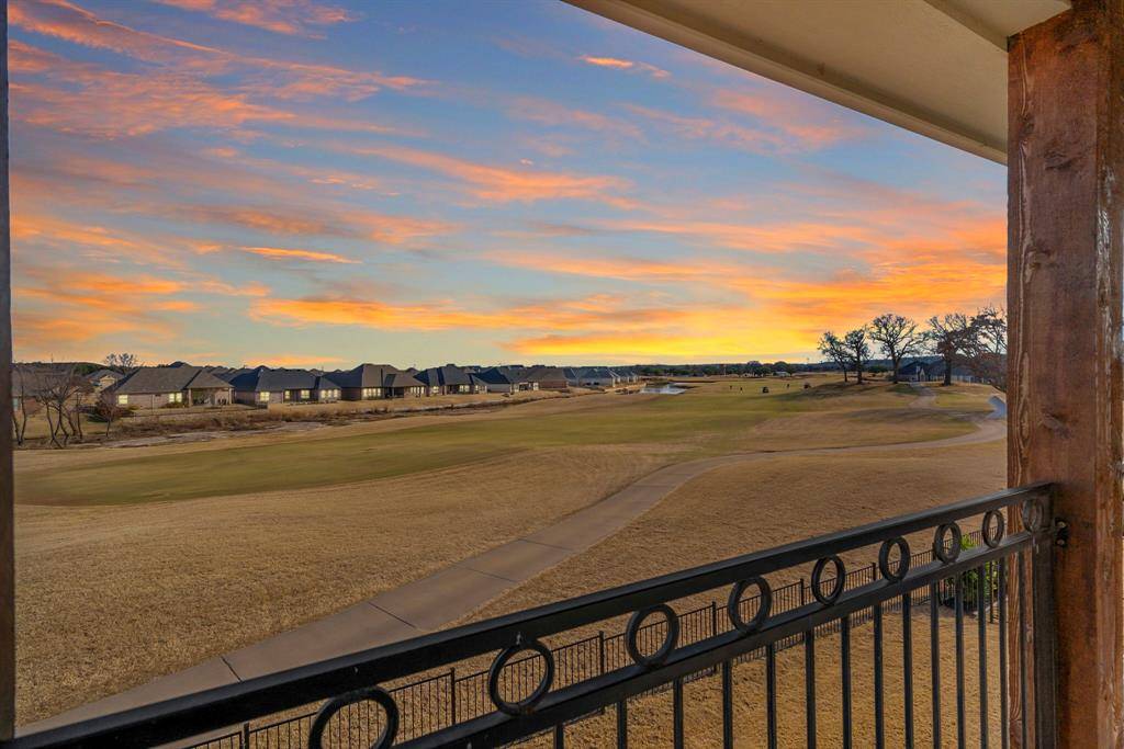 Granbury, TX 76048,100 Spieth Court