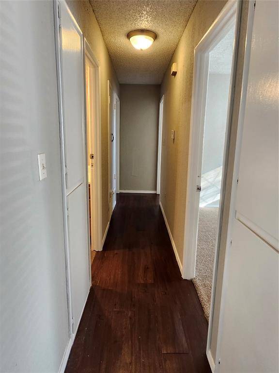 Moore, OK 73160,837 NW 19th Street