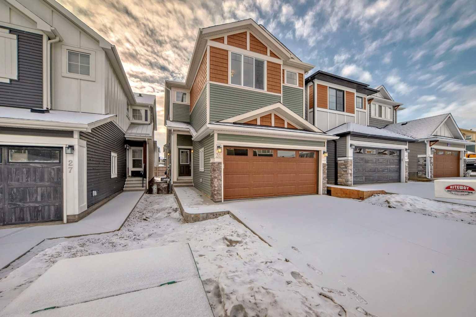 Calgary, AB T3J 5R8,31 Homestead Passage NE