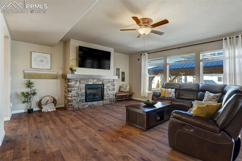 Colorado Springs, CO 80924,6356 Deco DR