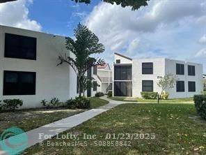 Oakland Park, FL 33309,214 Lake Pointe Dr  #205