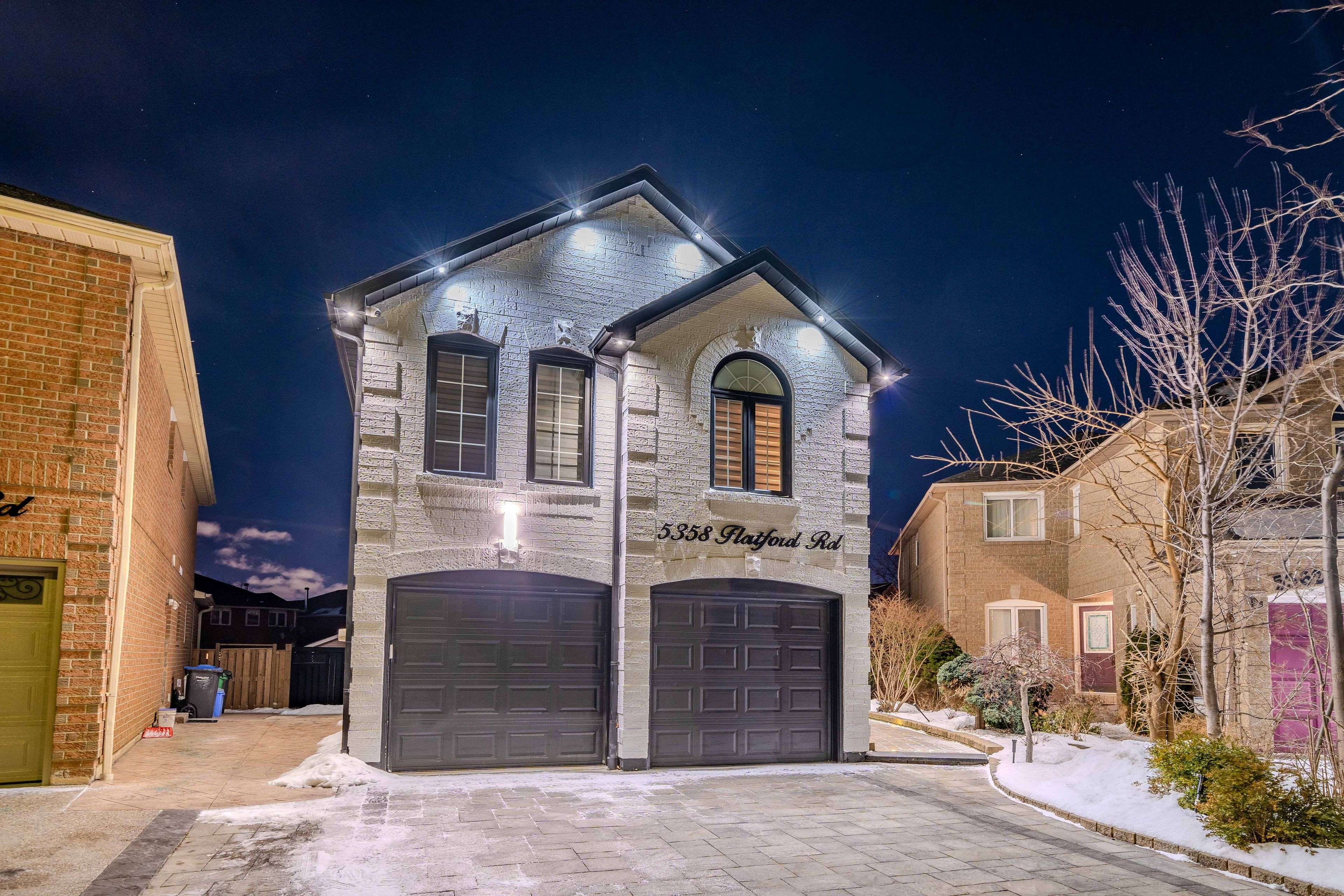 Mississauga, ON L5V 1Y6,5358 Flatford RD