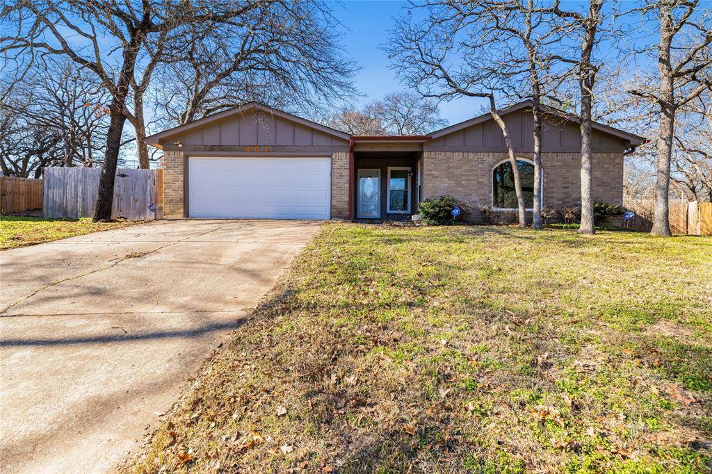 Azle, TX 76020,401 Woodlake Circle