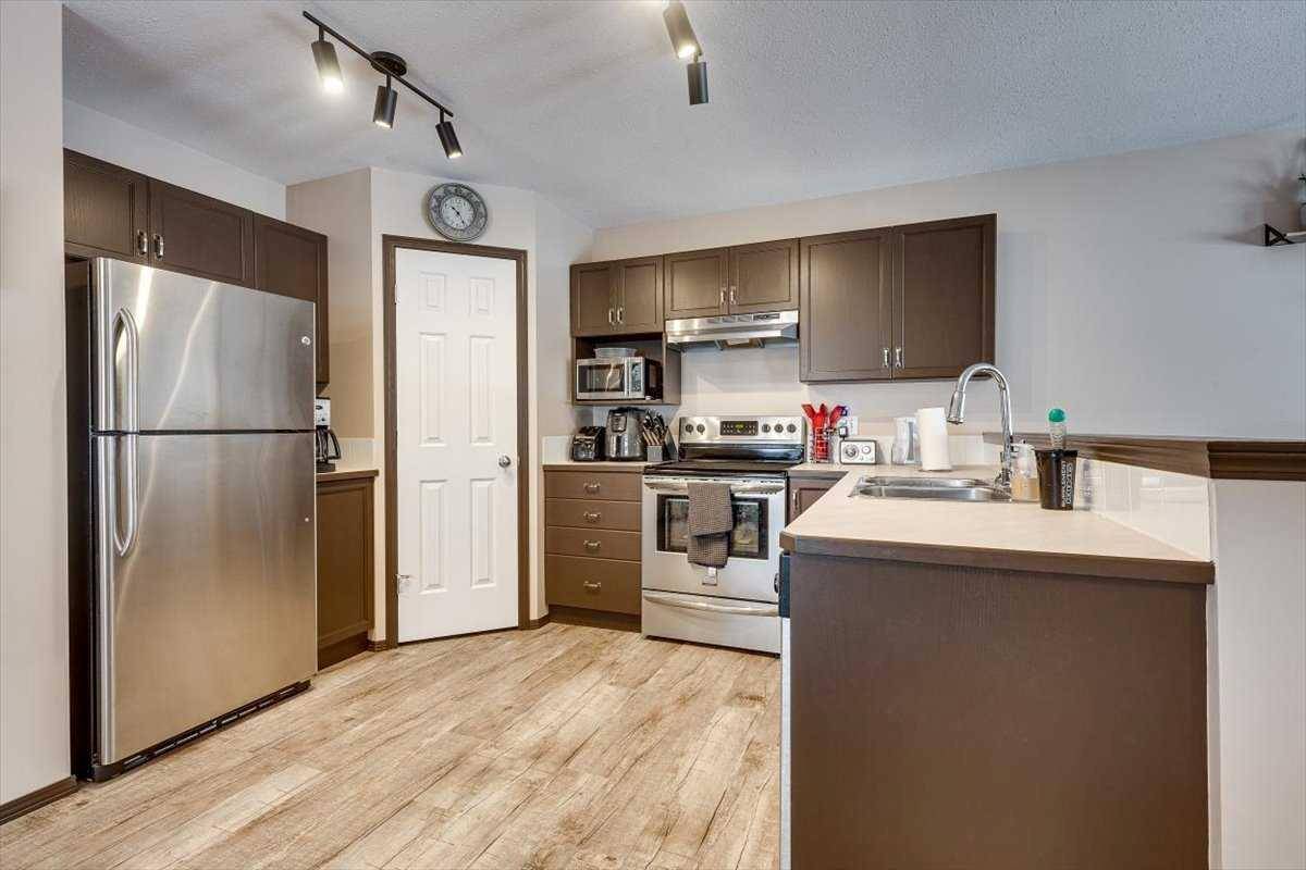 Springbrook, AB T4S 1V4,196 Poplar CRES