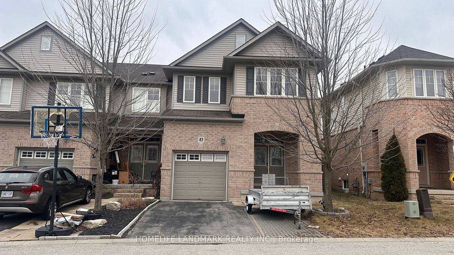 Oakville, ON L6M 0L2,3275 Stalybridge DR #47