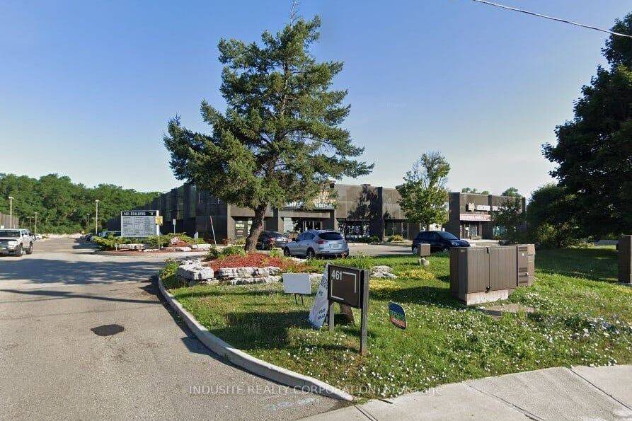 Oakville, ON L6M 2V5,461 North Service RD ##B37