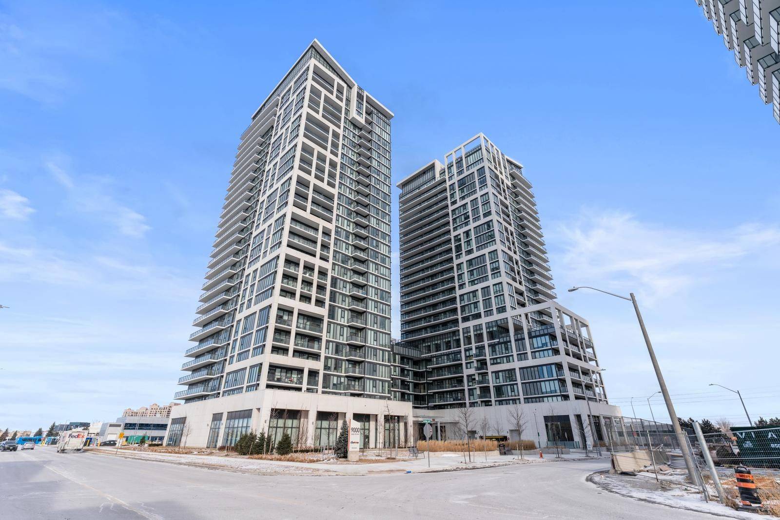 York, ON L4K 2M9,9000 JANE ST #417