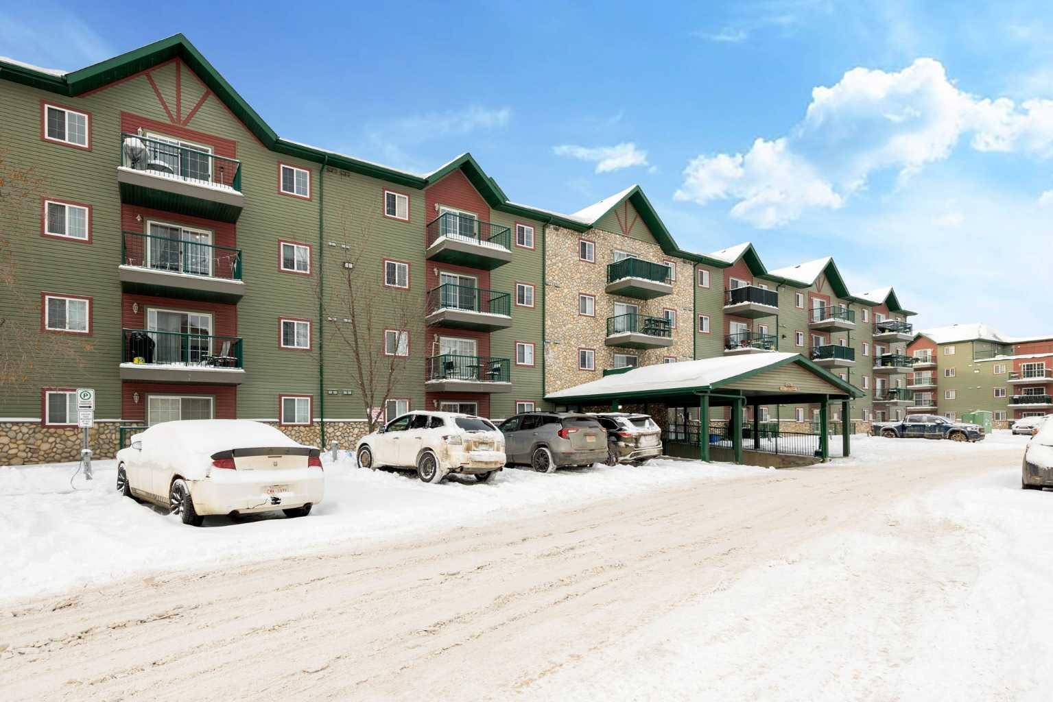 Fort Mcmurray, AB T9K 2W3,200 Lougheed DR #2203